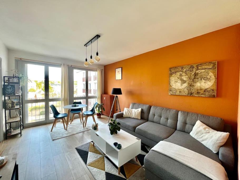 Appartement Le P'Tit Anatole - Joli T2 Avec Parking à Poitiers Extérieur photo