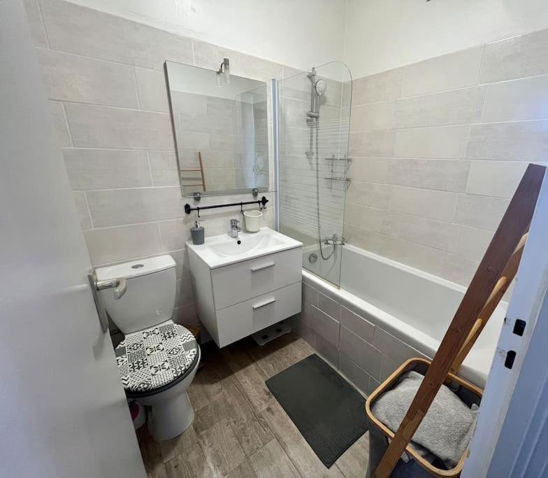 Appartement Le P'Tit Anatole - Joli T2 Avec Parking à Poitiers Extérieur photo